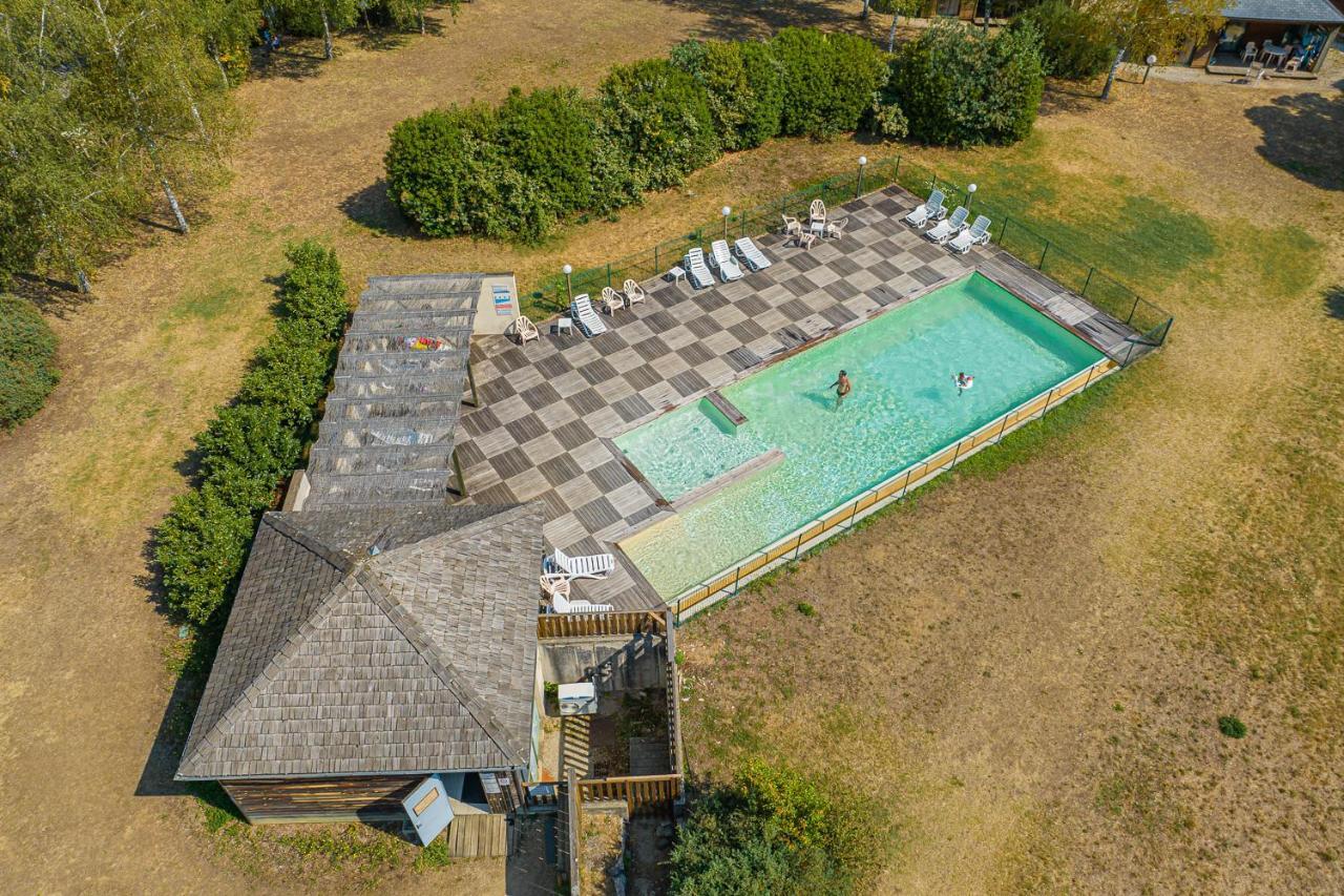 Les Chalets De Booz Saint-Germain-du-Teil Екстер'єр фото