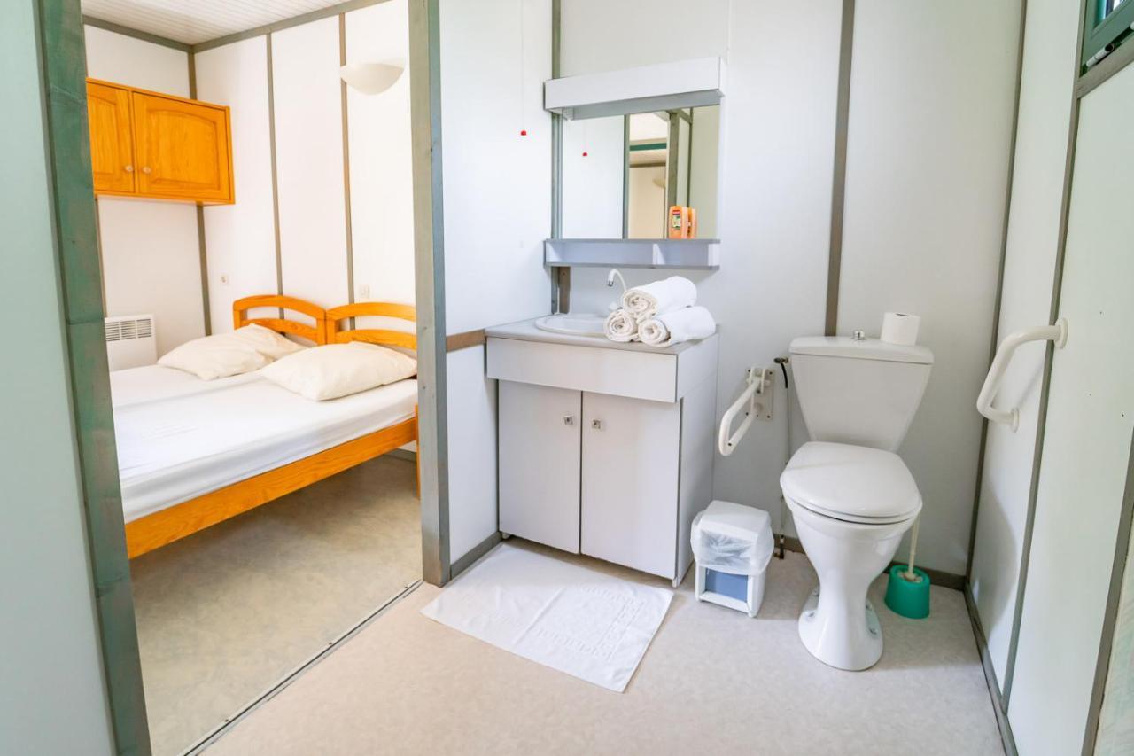 Les Chalets De Booz Saint-Germain-du-Teil Екстер'єр фото